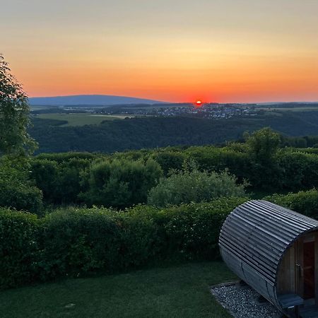Hunsrueck Valley View Apartment With Cedar Sauna Bruschied Екстер'єр фото
