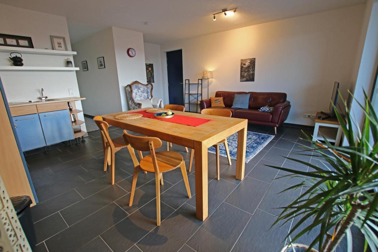 Hunsrueck Valley View Apartment With Cedar Sauna Bruschied Екстер'єр фото