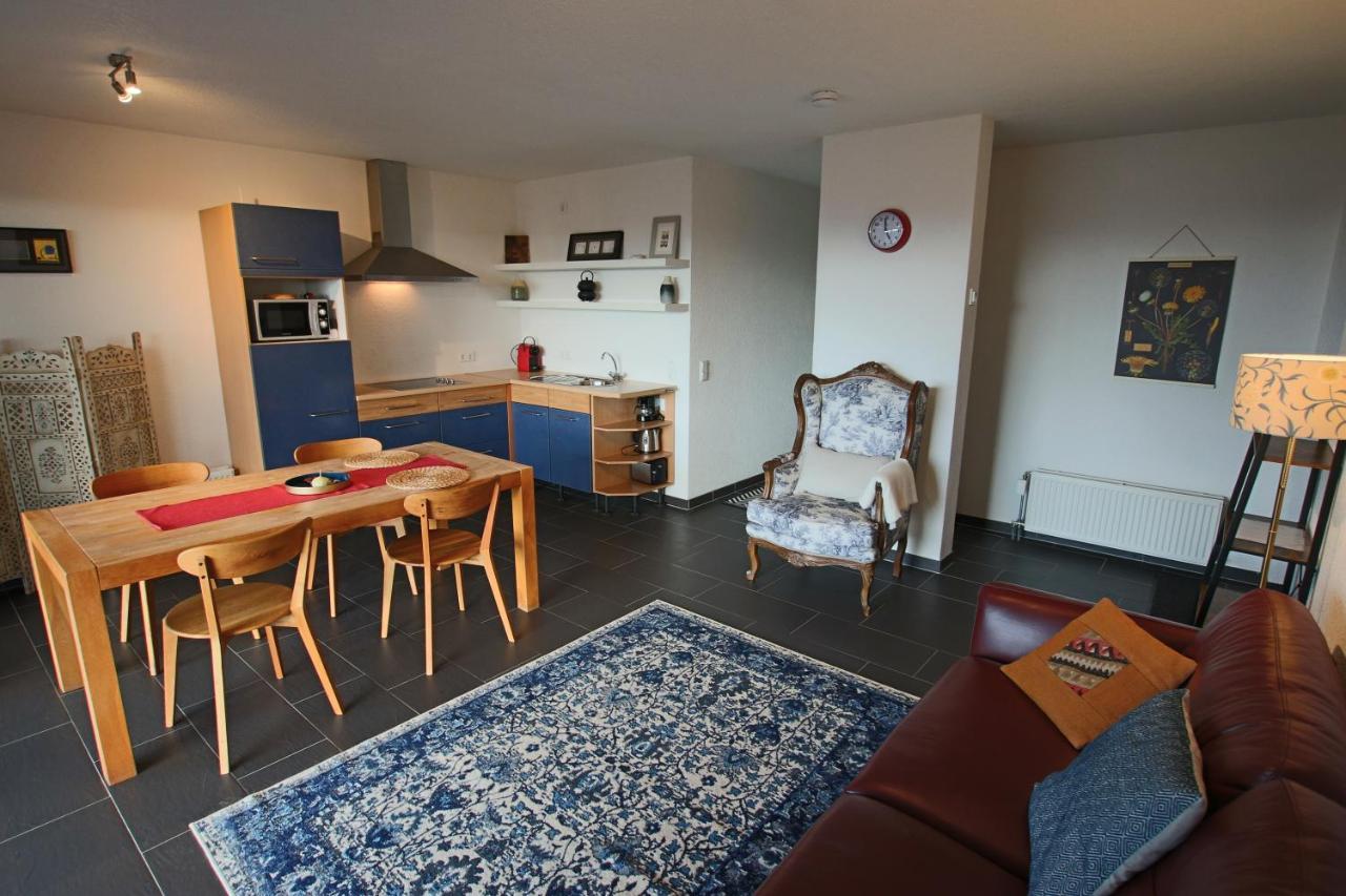 Hunsrueck Valley View Apartment With Cedar Sauna Bruschied Екстер'єр фото