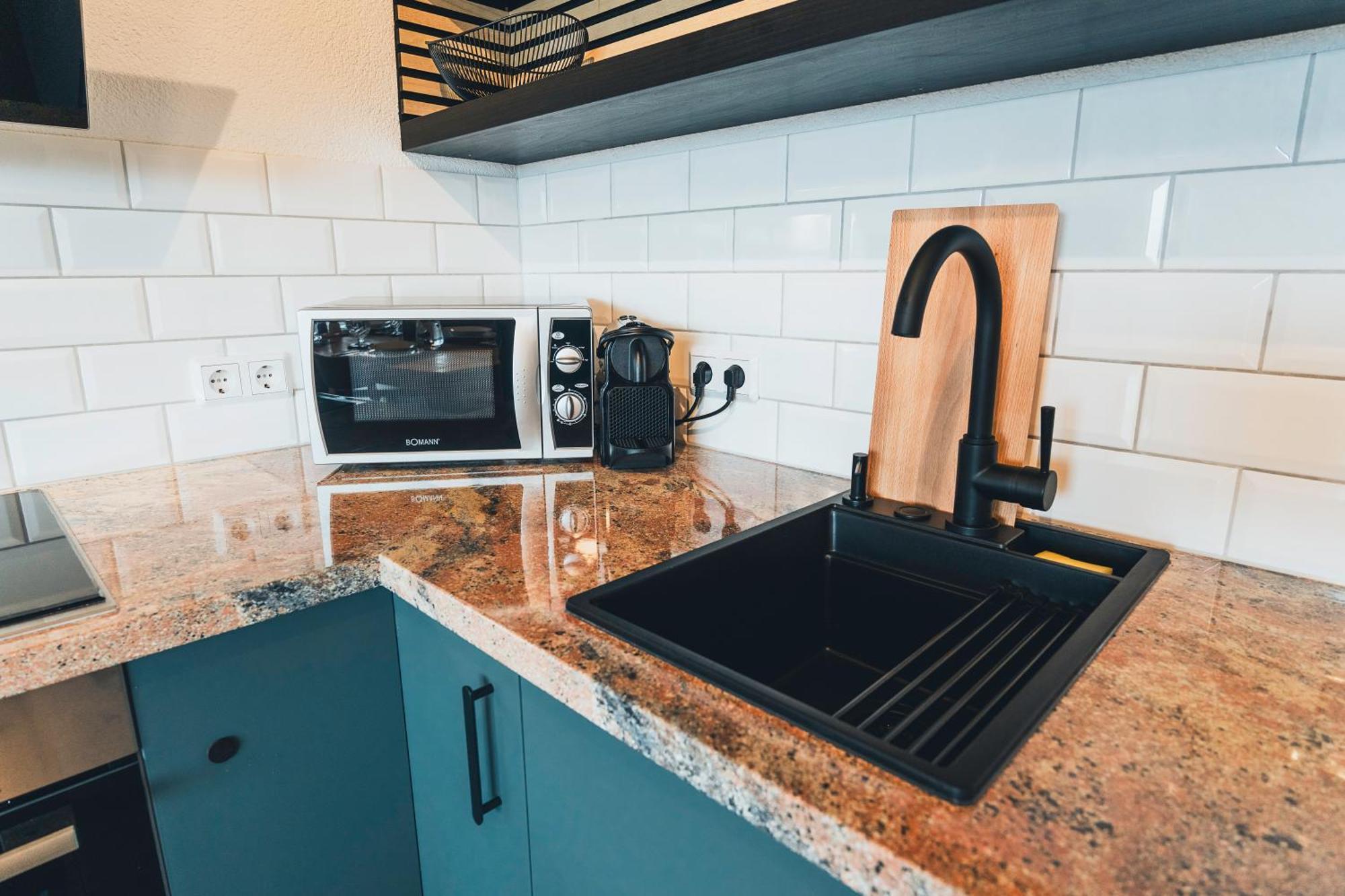 Hunsrueck Valley View Apartment With Cedar Sauna Bruschied Екстер'єр фото