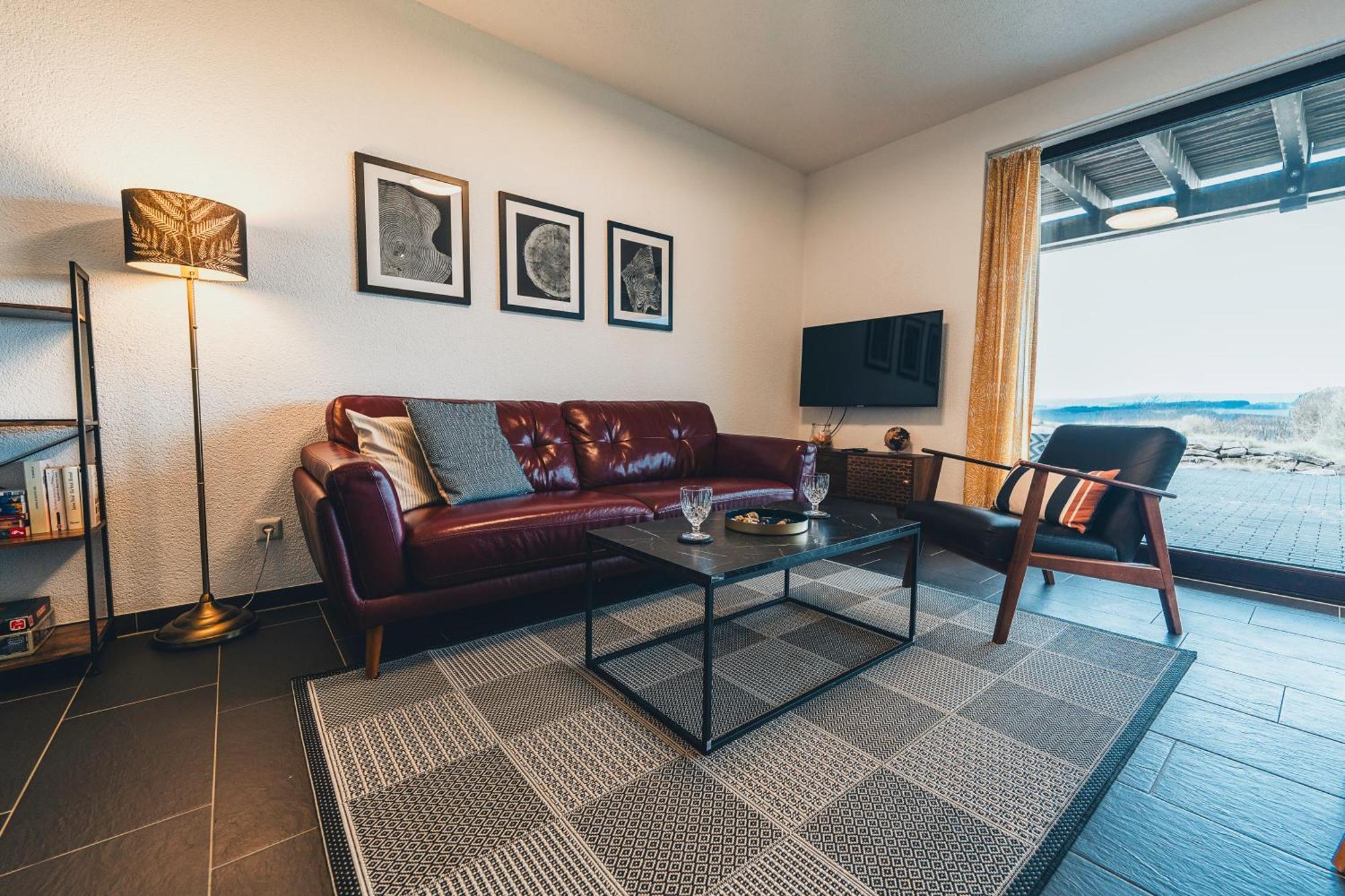 Hunsrueck Valley View Apartment With Cedar Sauna Bruschied Екстер'єр фото