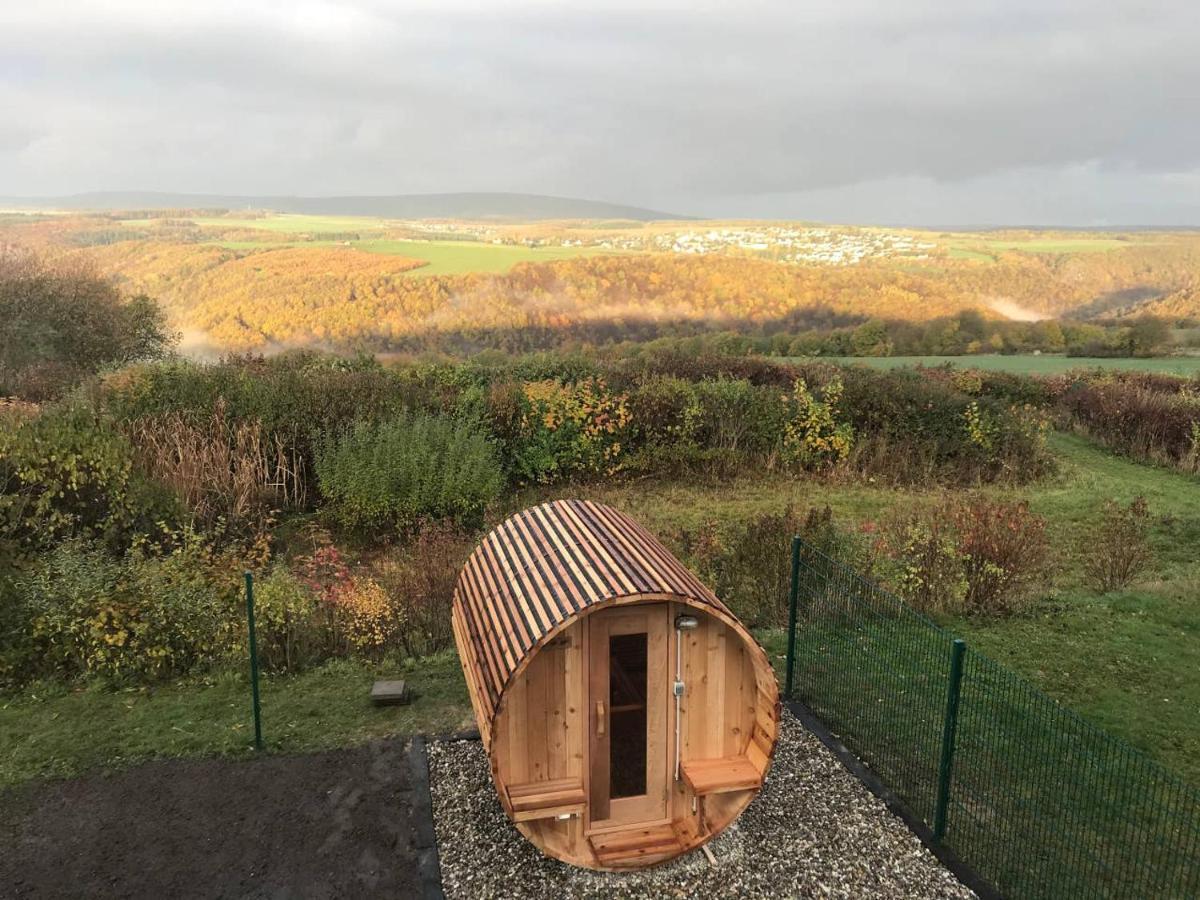 Hunsrueck Valley View Apartment With Cedar Sauna Bruschied Екстер'єр фото